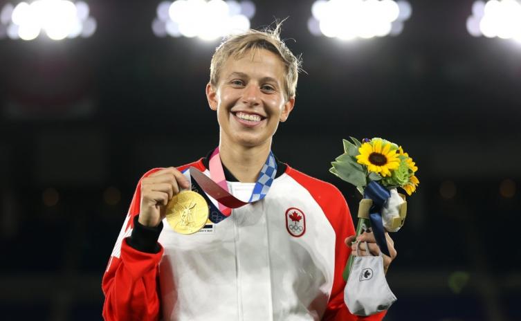 Quién es Quinn, la primera persona transgénero no binaria en ganar una medalla olímpica