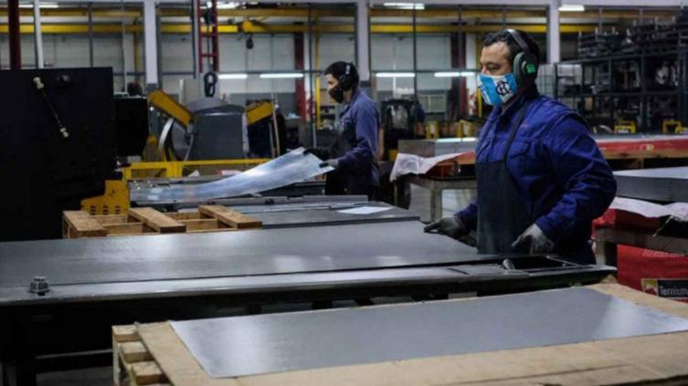 La industria creció 3,9% en julio 