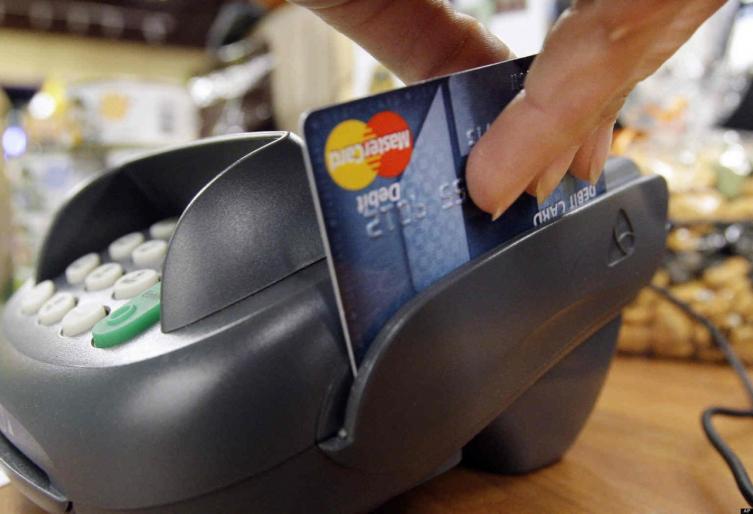 Los comercios recibirán la acreditación de pagos con débito en un día