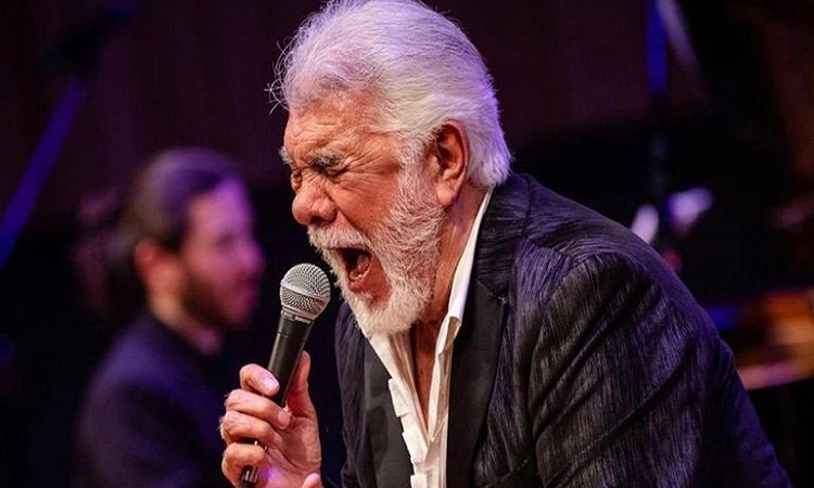 Raúl Lavié presenta “Piazzolla inmortal” el domingo