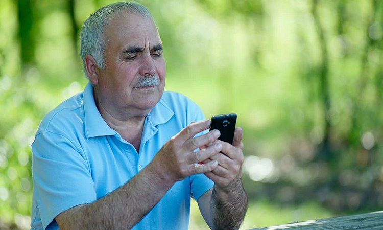 Celulares para jubilados: extendieron la promoción 
