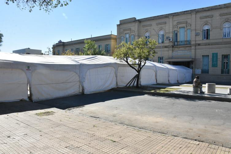 Comerciantes de la zona del Cullen se manifestaron por la manga