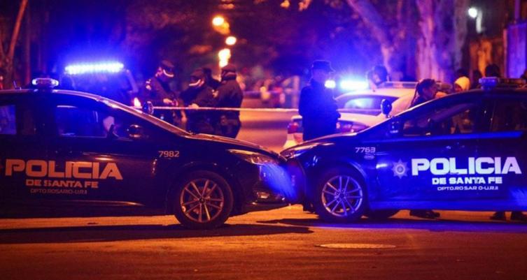 En un tiroteo un hombre fue asesinado en barrio Santa Lucía