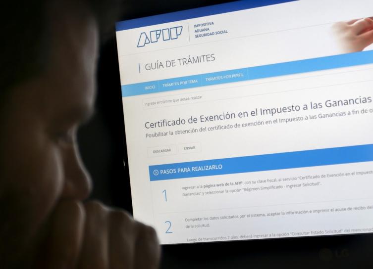 Los salarios menores a 175.000 pesos no pagarán Ganancias