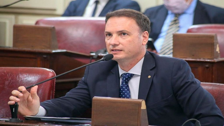 Enrico denunciará a Peiti por falso testimonio