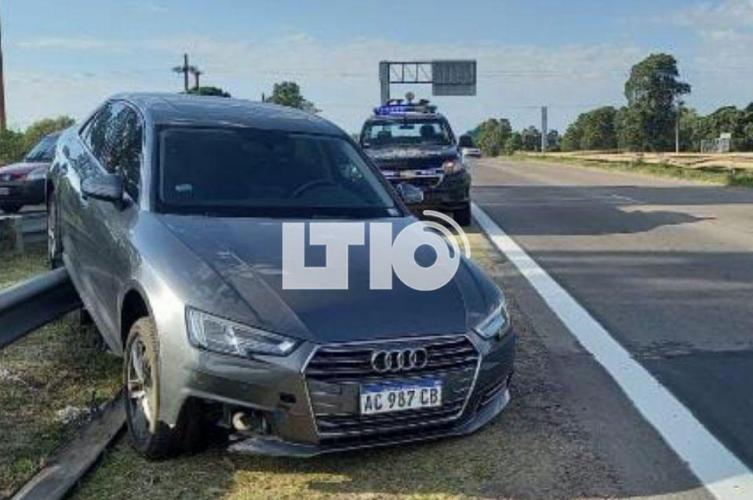 Despistó en Circunvalación Oeste y chocó contra el guardarrail