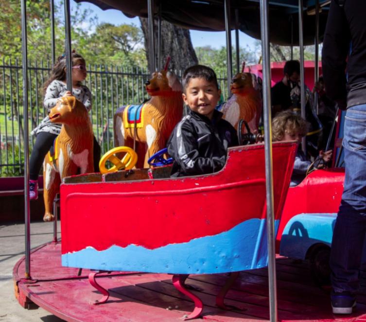 Pediatras piden las evidencias científicas que avalan la vacunación en niños