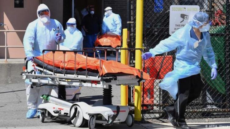 Estados Unidos superó los 700 mil muertos por coronavirus