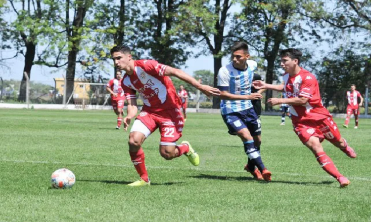 Reserva: Unión empató con Racing y no logra salir del fondo 