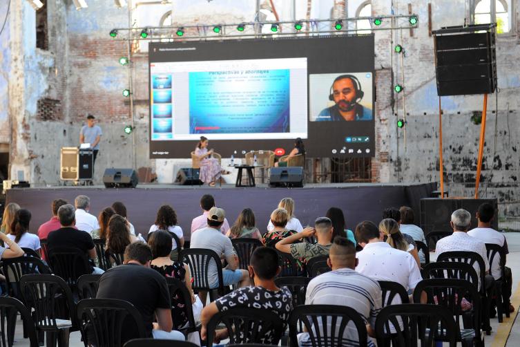Se realizó un foro para pensar a las juventudes como protagonistas