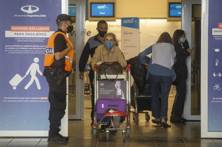 Europa levantó restricciones para los argentinos vacunados con Sputnik V