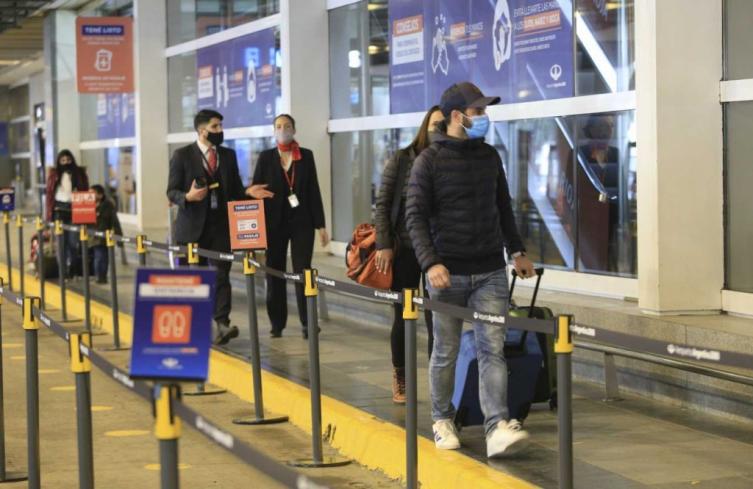 Más de 200 vuelos llegaron al país en la primera semana de reapertura