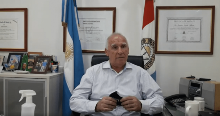 “La política tiene que hacer una reflexión de lo que está pasando”