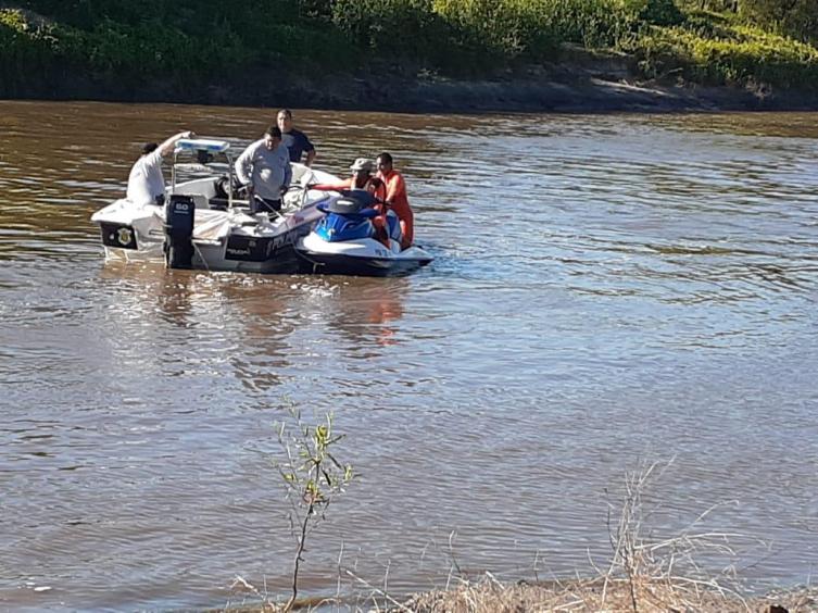 Hallan un cadáver en el Río Salado