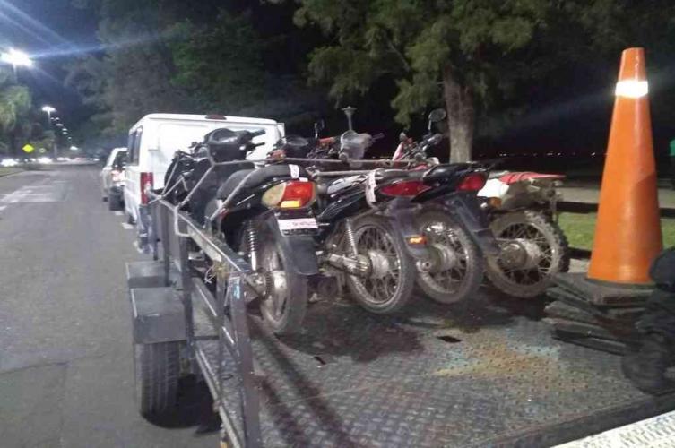 Operativos de control de motos y autos: una tarea que colabora con la inseguridad