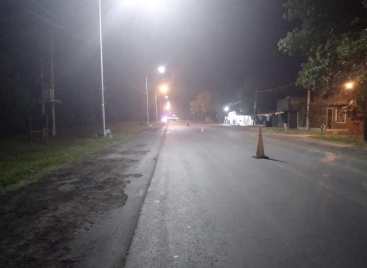 Accidente fatal: un auto embistió a una mujer en Sauce Viejo