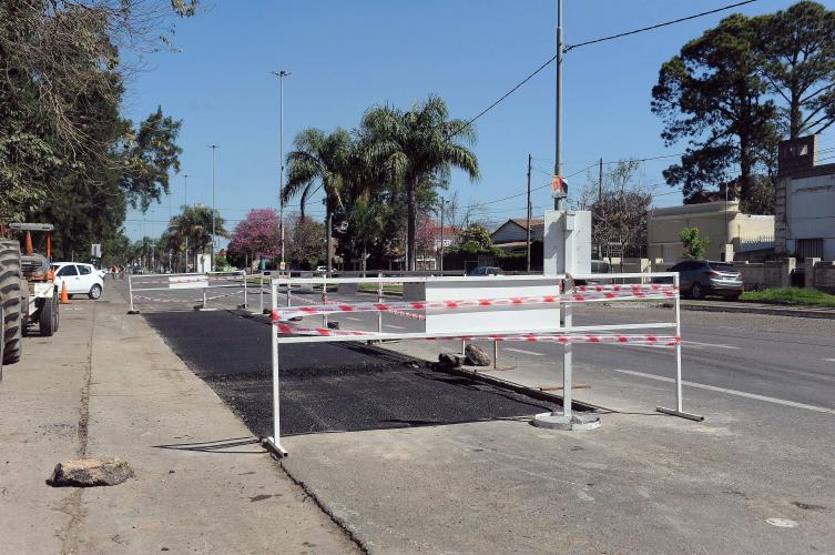 Trabajos de fumigación, iluminación y bacheo para este miércoles