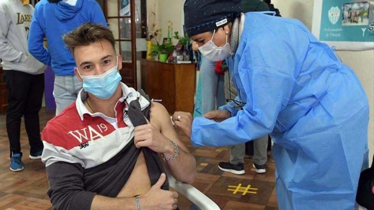 Entre Ríos: vacunarán contra el Covid en la previa de los boliches