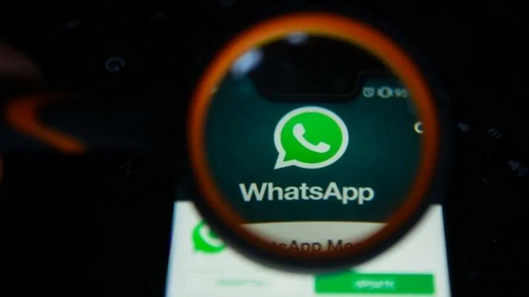 WhatsApp prueba el botón 