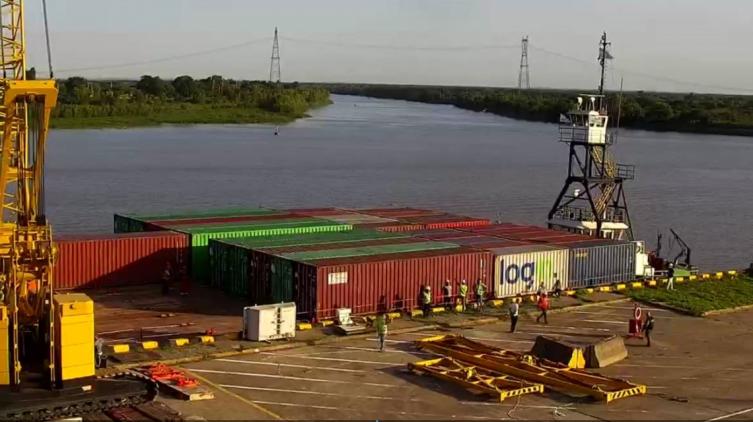 Puerto de Santa Fe: la terminal de contenedores volvió a operar