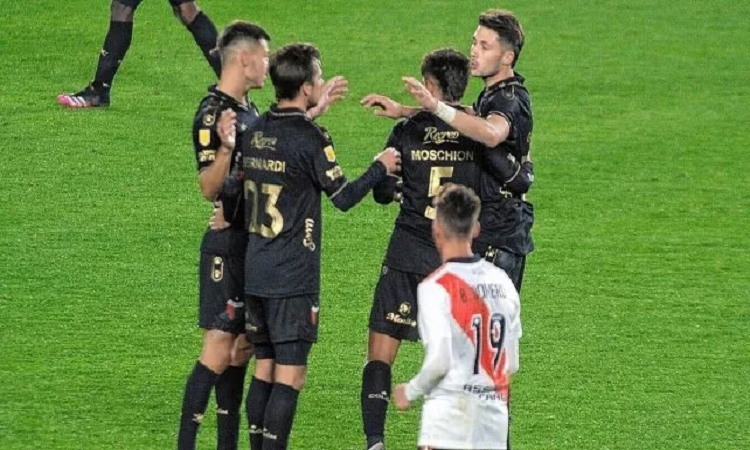 Trofeo de Campeones: Colón será visitante ante River