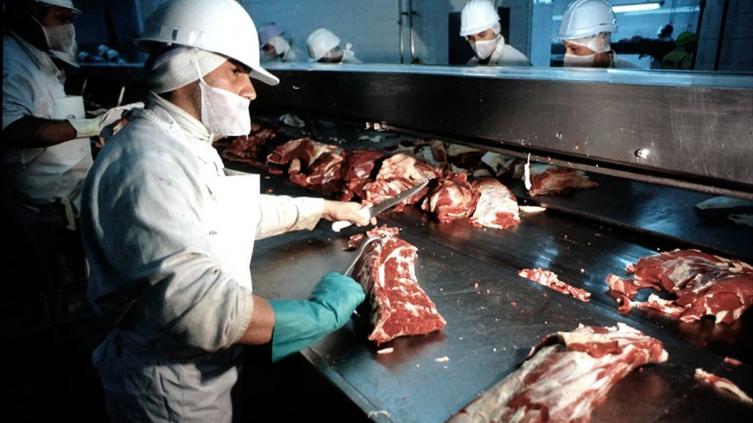 El Gobierno podría anunciar flexibilizaciones en las exportaciones a la carne	