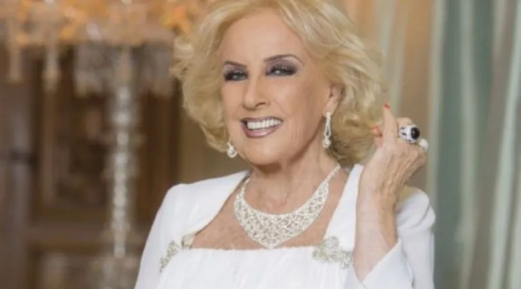Los invitados a la mesa de Mirtha Legrand en su regreso