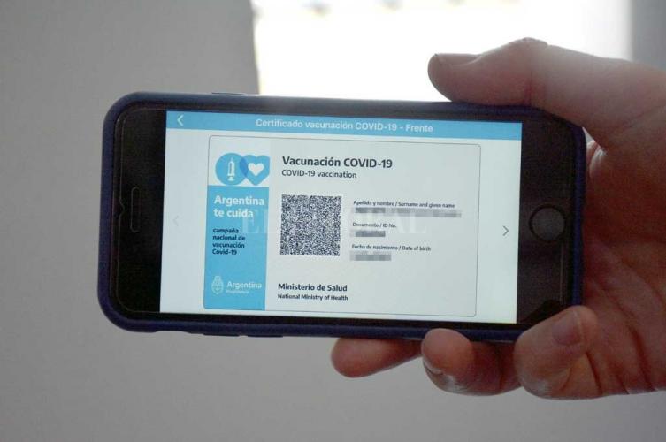 Pasaporte sanitario: Santa Fe espera el decreto para comenzar a implementarlo