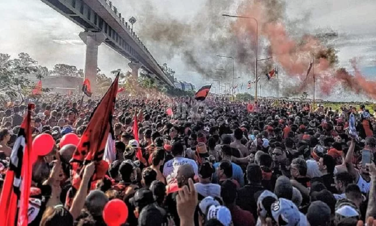Desorganización en el ingreso de los hinchas de Colón al estadio