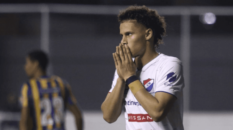 Mercado de pases: la oferta de Newell's por un lateral paraguayo