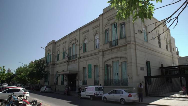 El Cullen suspende visitas y restringe la circulación de personas