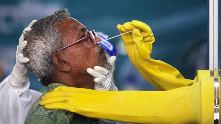 Chipre, primero en el mundo en contagios por habitantes