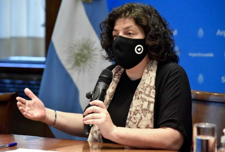 Analizan eliminar el aislamiento para contactos estrechos con vacunación completa