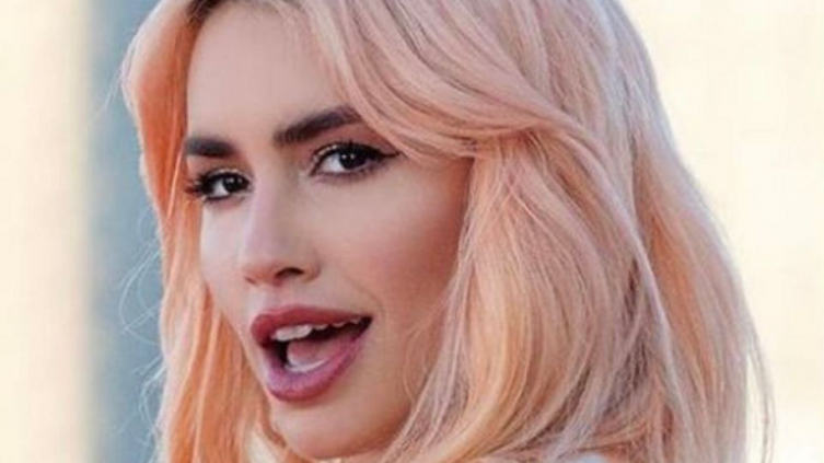 Lali reaccionó a las críticas negativas de su última canción