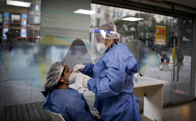 Reportaron 191 muertos y 102.458 nuevos contagios de coronavirus en la Argentina