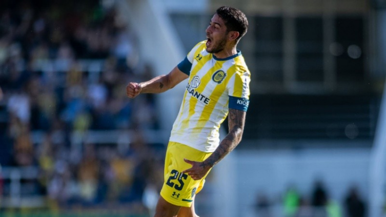 Emmanuel Ojeda seguirá jugando en Rosario Central