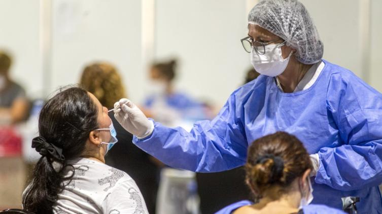 Argentina superó los ocho millones de casos de coronavirus