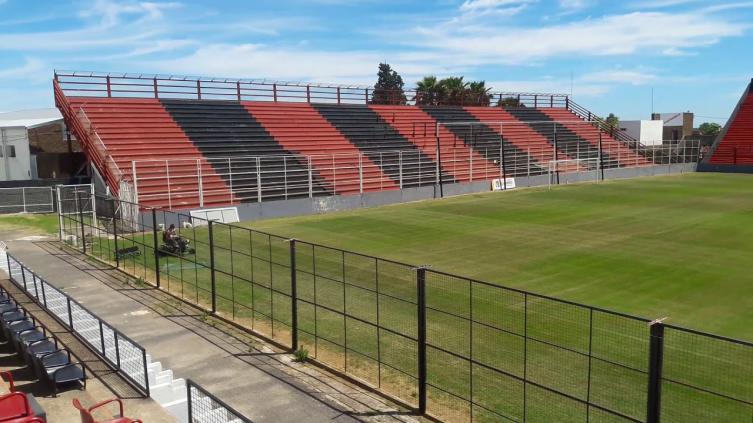 Por algunos partidos, Colón muda su localía a Patronato
