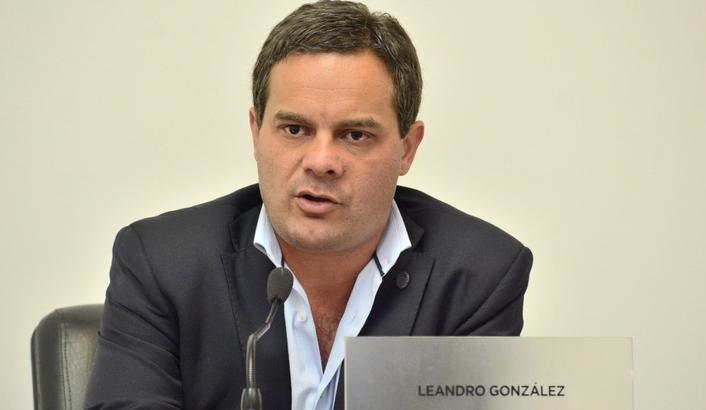 Leandro González: “El funcionario público lo es las 24 horas”