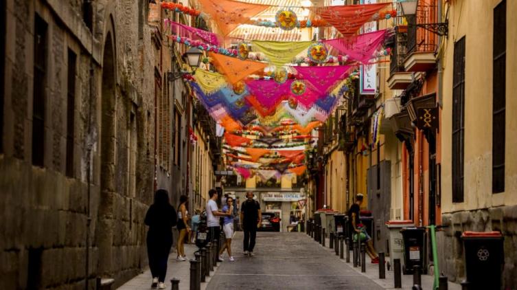 En España se podrá andar a cara descubierta: adiós al barbijo