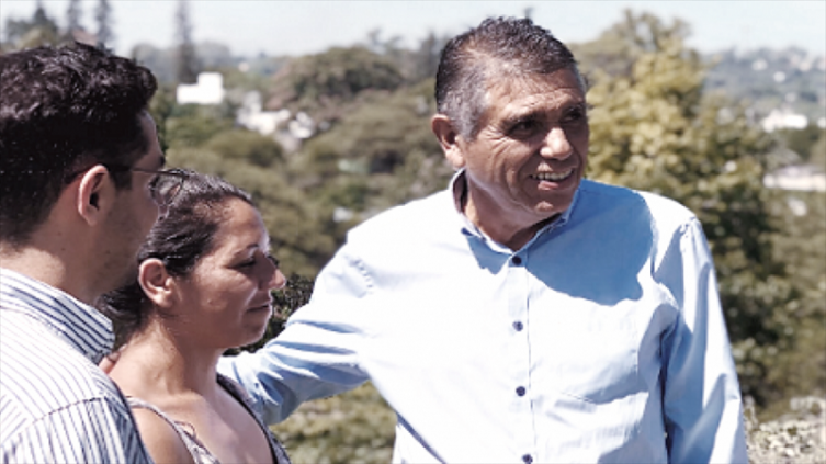 Despidieron los restos del exgolfista Eduardo 