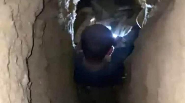 Afganistán: Intentan rescatar a un niño atrapado en un pozo de 25 metros de profundidad