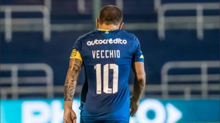 El enigmático posteo de Emiliano Vecchio después de la derrota ante Boca