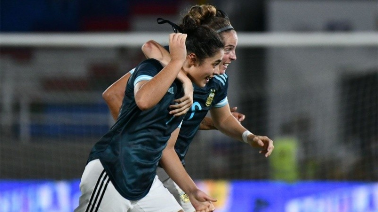 Debut soñado para Singarella en la selección argentina de fútbol femenino