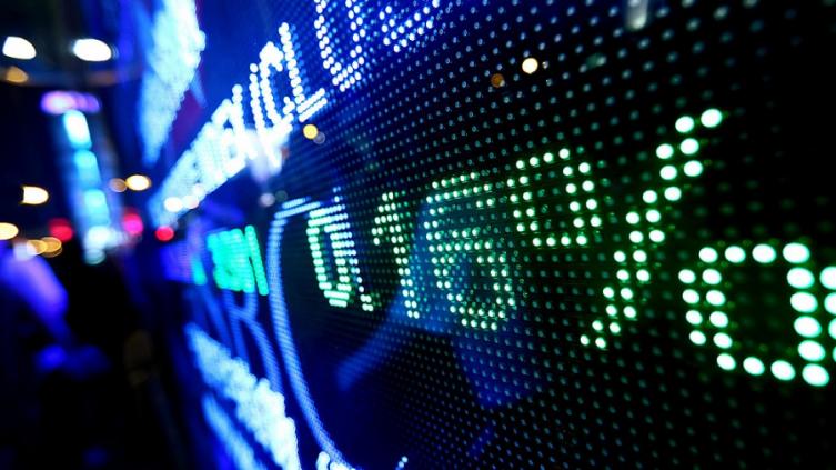 Caen las bolsas europeas y el petróleo supera los US$ 100 por primera vez en siete años