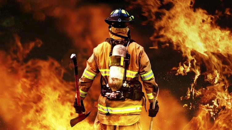 “Cada argentino que tenemos una póliza de seguro, el cinco por mil va al Fondo Bomberil”