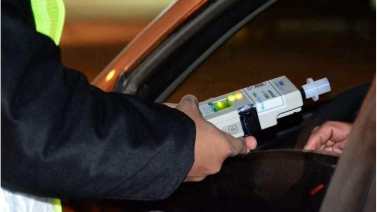 Colectivero conducía alcoholizado con 25 pasajeros a bordo