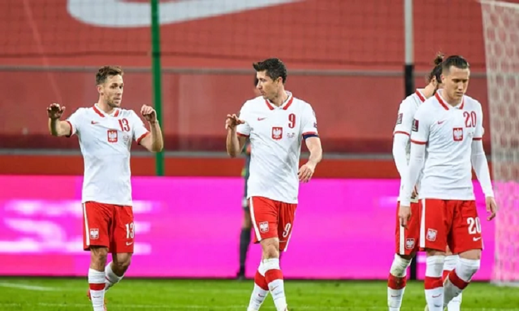 Tras la suspensión a Rusia, Polonia pasará a fase final del Repechaje Europeo