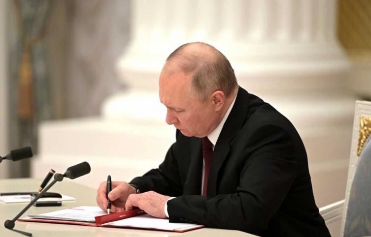Putin firmó un decreto con medidas para garantizar la estabilidad financiera