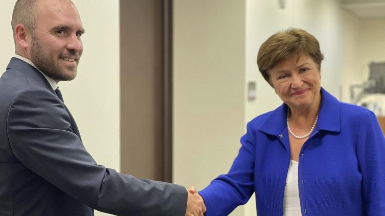 Argentina y el FMI cerraron un acuerdo para refinanciar La deuda